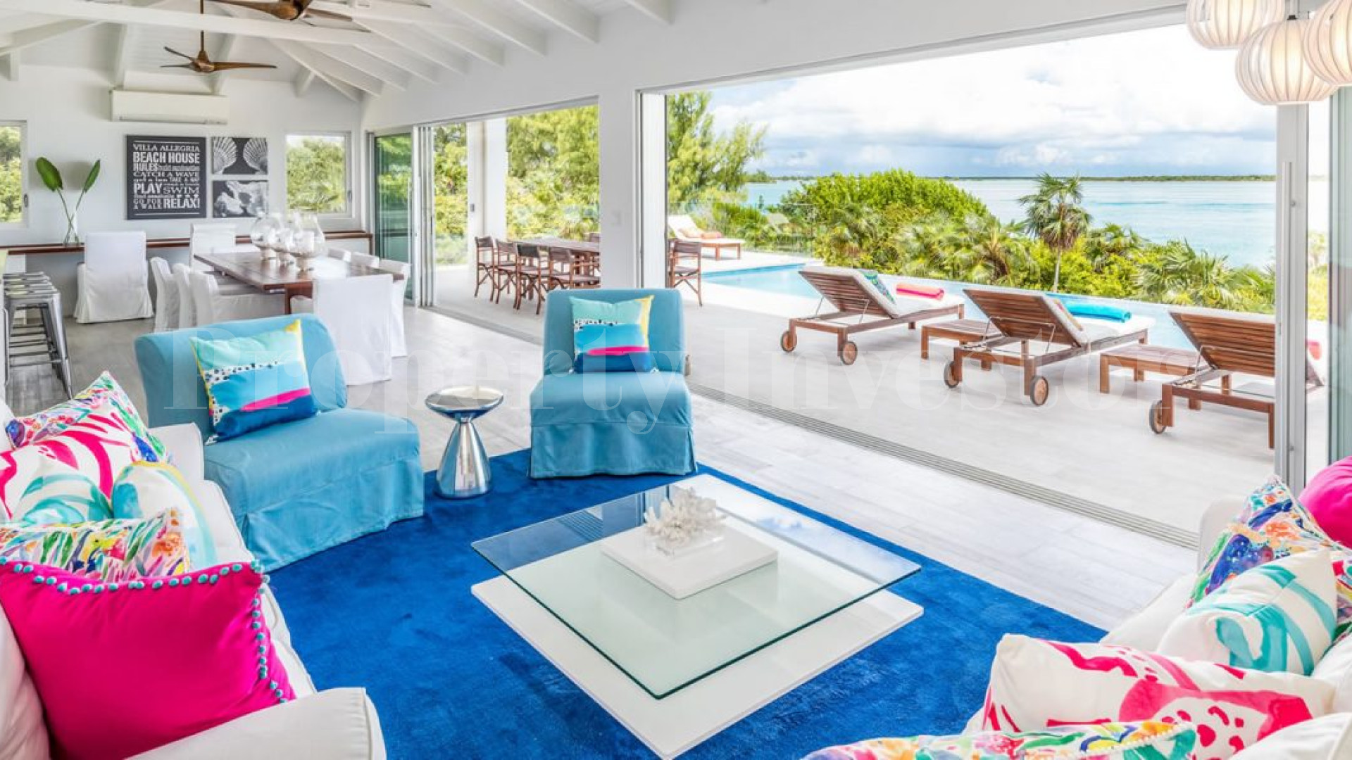 Прекрасный роскошный дом на пляже с 6 спальнями в Тёркс и Кайкос