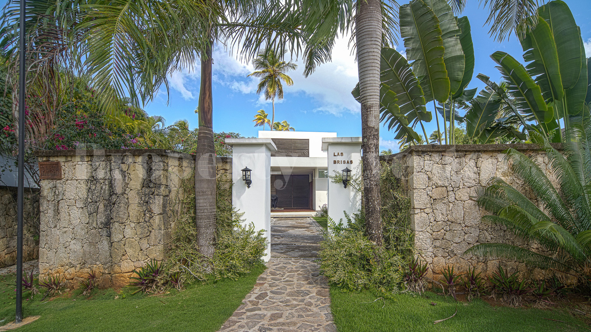 Ultra Chic 4 Bedroom Luxury  Beach Villa for Sale Near Las Terrenas, Dominican Republic