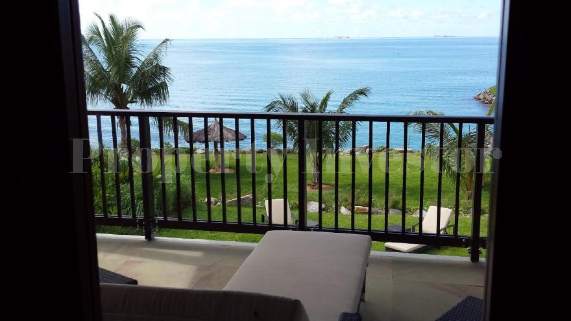 Perfectly Located 4 Bedroom Maison with Amazing Panoramic Views for Sale on Eden Island, Seychelles