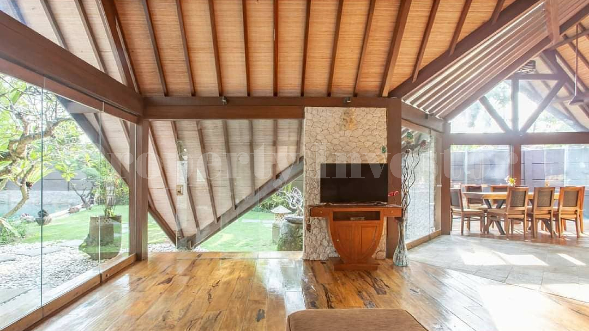 Unique 4 Bedroom Contemporary Designer Villa for Sale in Seminyak, Bali