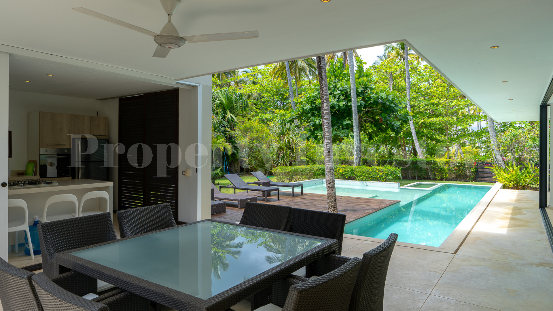 Modern 4 Bedroom Pool Villa for Sale in Playa Bonita, Dominican Republic