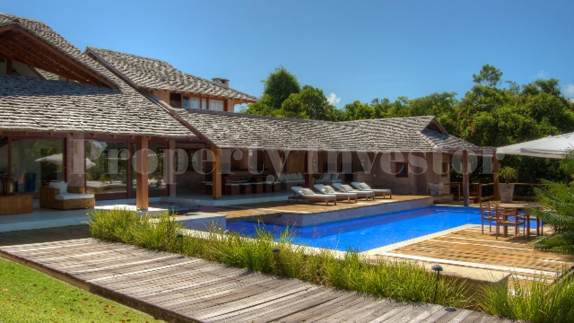 Fabulous 5 Bedroom Luxury Golf Villa with Private Airport Access for Sale in Trancoso, Brazil