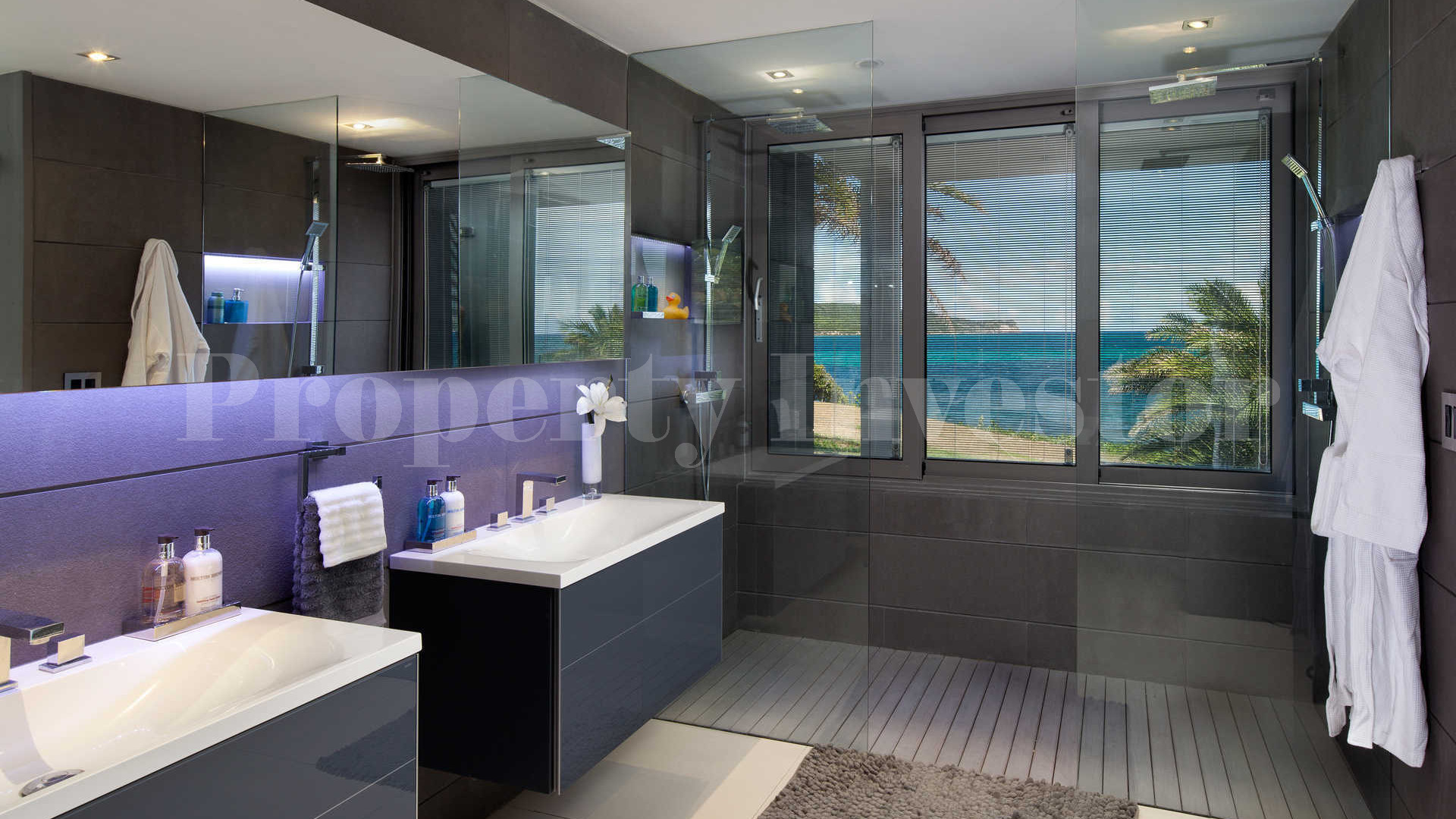 Income Generating 6 Bedroom Villa & Residential Development for Sale in Antigua