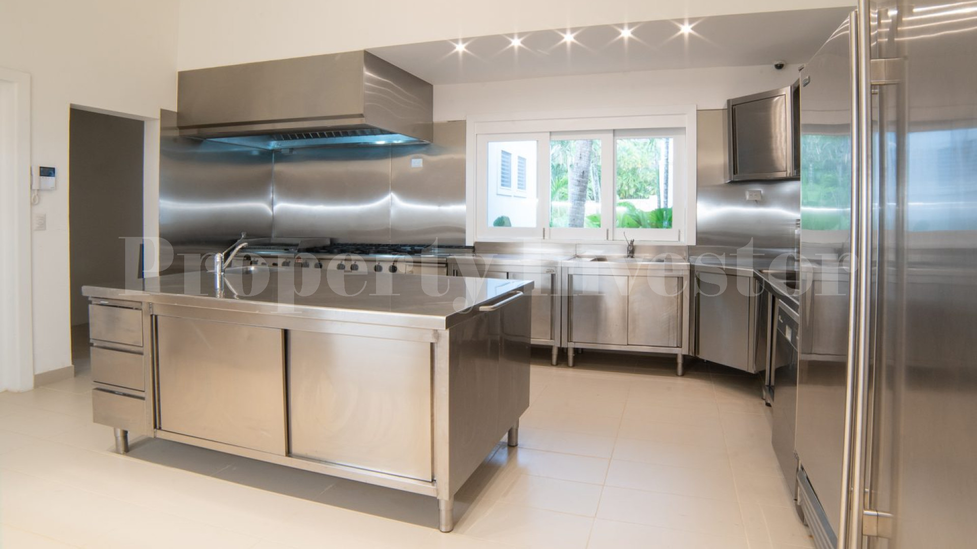 Modern Colonial 7 Bedroom Luxury Villa with Fabulous Golf & Ocean Views for Sale in La Romana, Dominican Republic