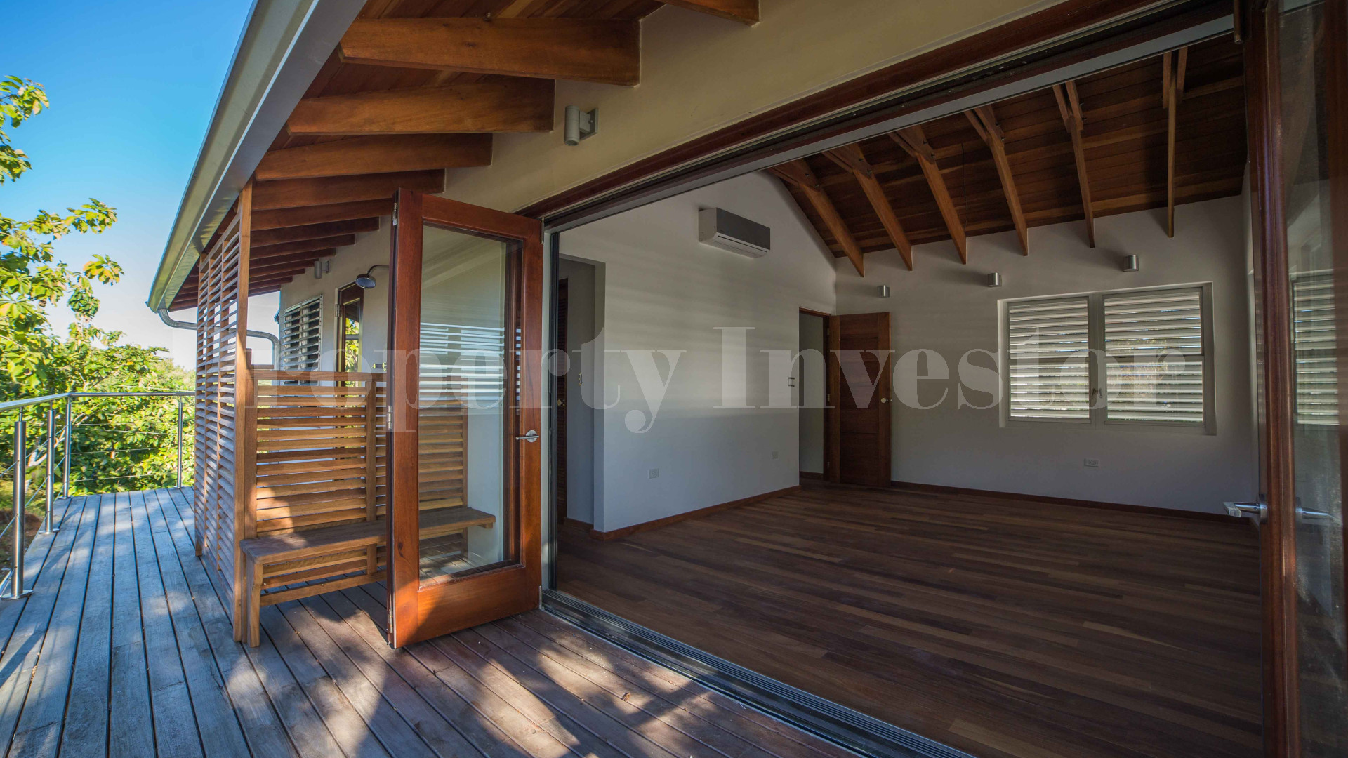 Spectacular 4 Bedroom Luxury Ocean View Home with 360° Panoramic Views for Sale in Playa Venao, Panama