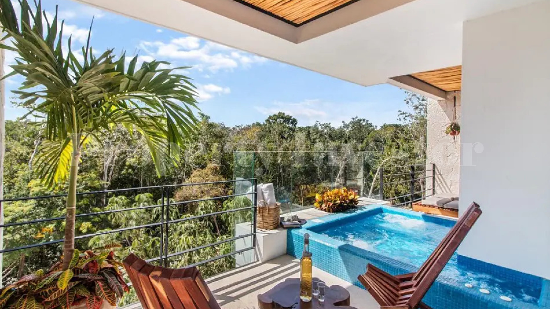 Fantastic 2 Bedroom Boutique Penthouse with Panoramic Jungle Views & Rooftop Pool for Sale in Tulum, Mexico