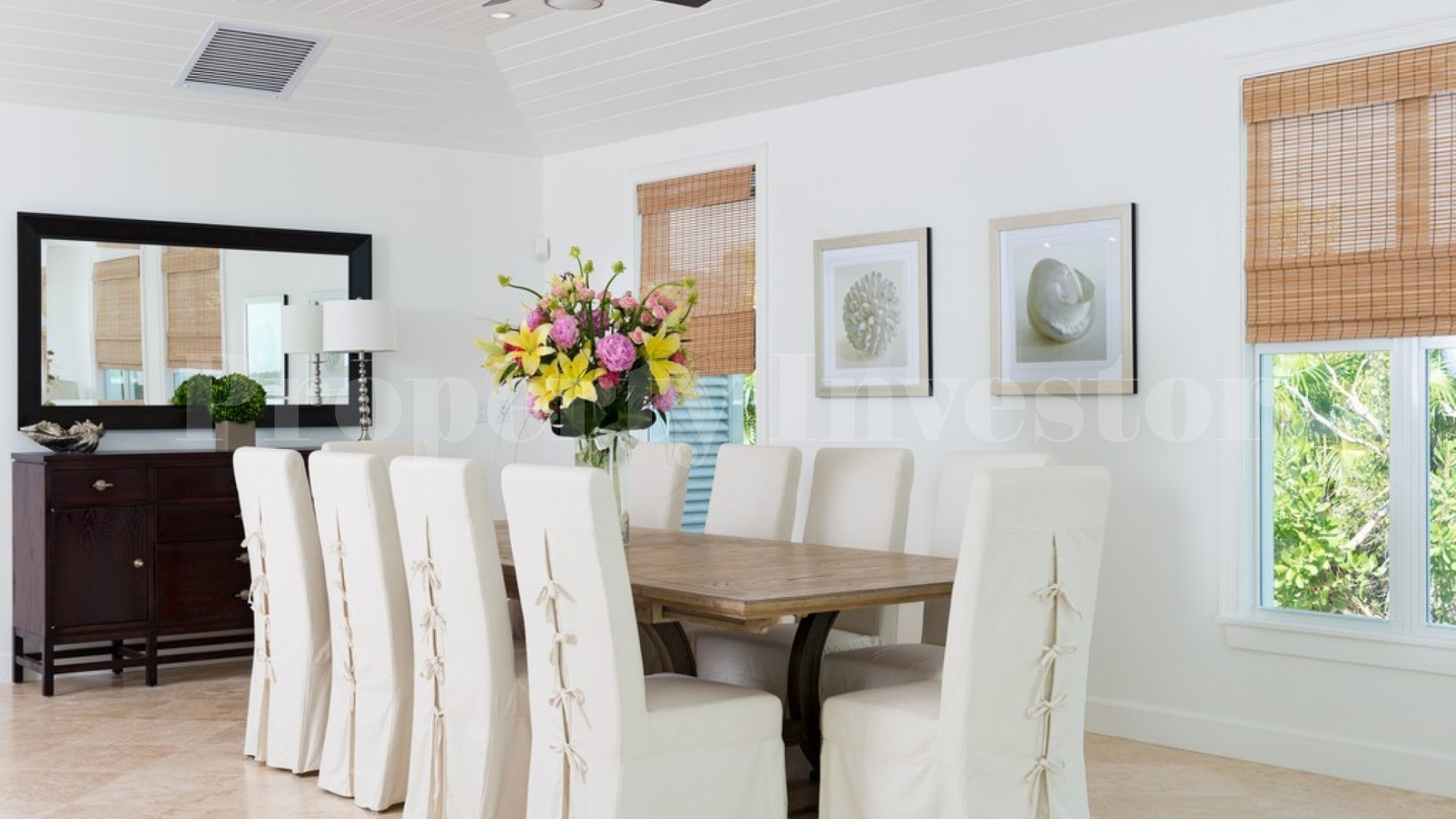 Exclusive Luxury 4 Bedroom Beachfront Villa in Turks & Caicos