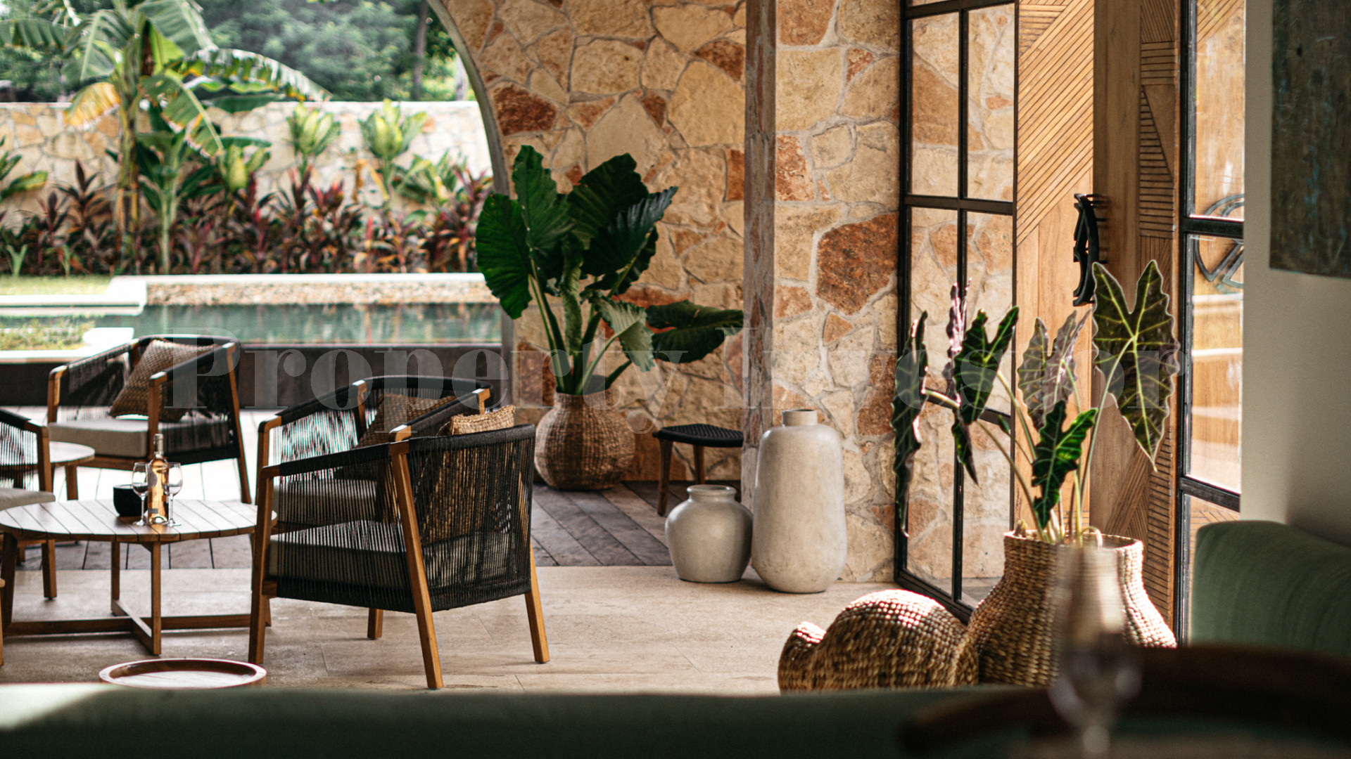 Elegant 6 Bedroom Luxury Boutique Estate & Retreat for Sale in Indonesia