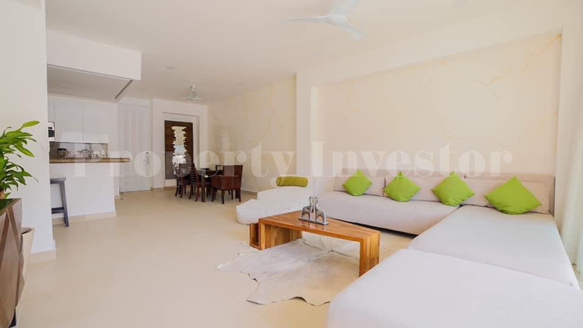 Продается портфолио из 10 апартаментов от 265,000$ в жилом бутик-комплексе на первой линии в Плайя Дель Кармен