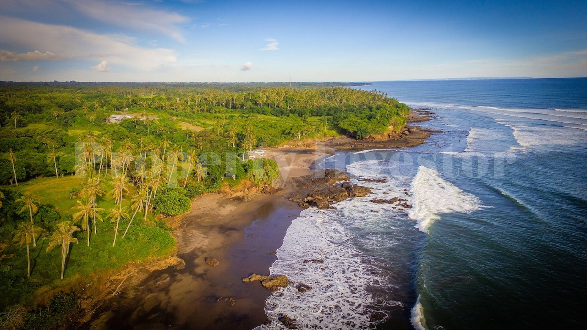 Stunning 4 Bedroom Modern Balinese Oceanfront Villa for Sale in Tabanan, Bali