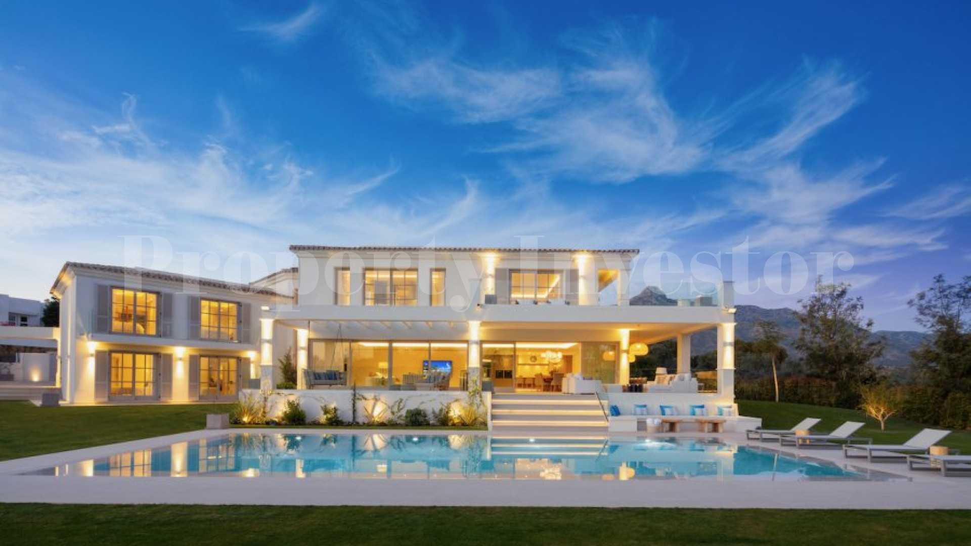 Ultra Exclusive 6 Bedroom Golf Villa for Sale in Nueva Andalucia, Marbella, Spain