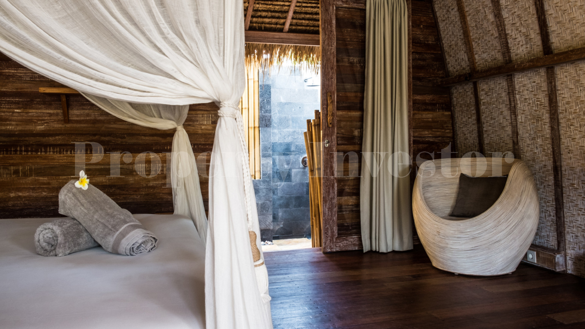 Unique Boutique Island Hotel with 4 Private Villas for Sale on Gili Air, Indonesia