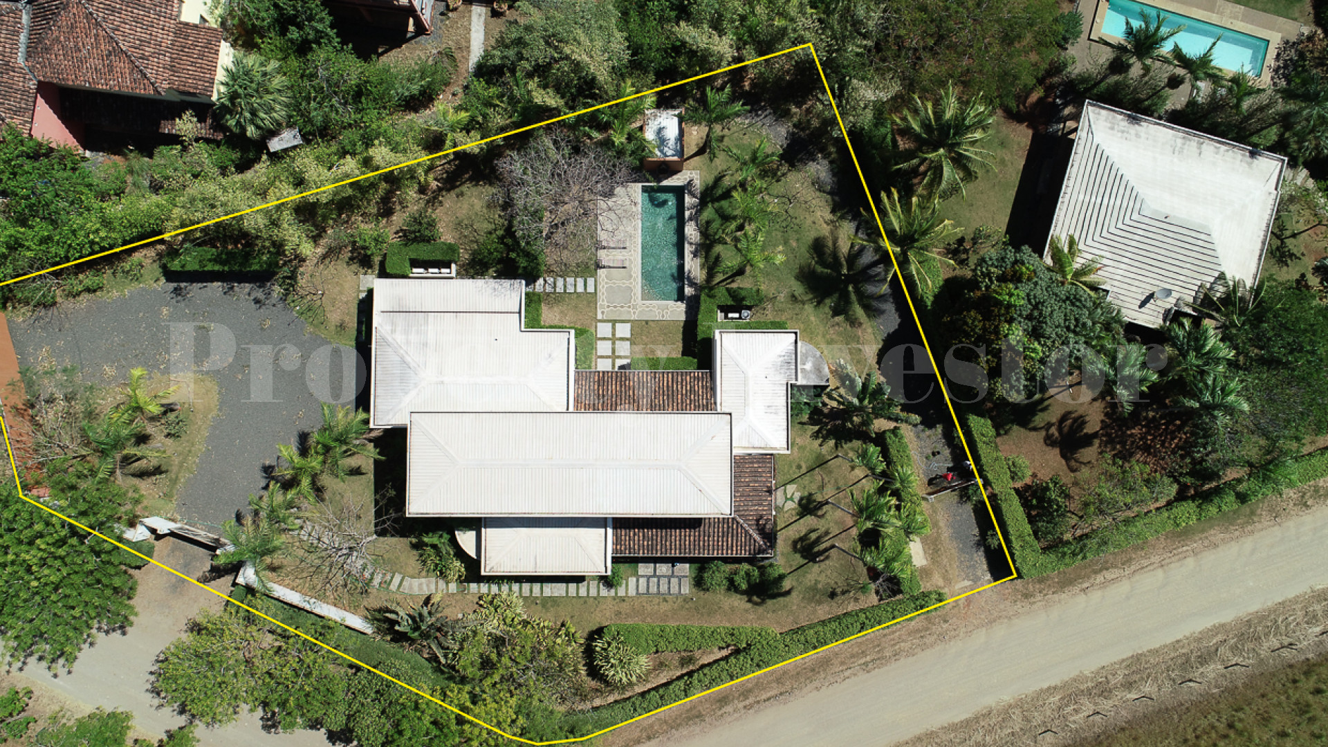 Elegant 5 Bedroom Luxury Tropical Estate for Sale in Pedasi, Panama