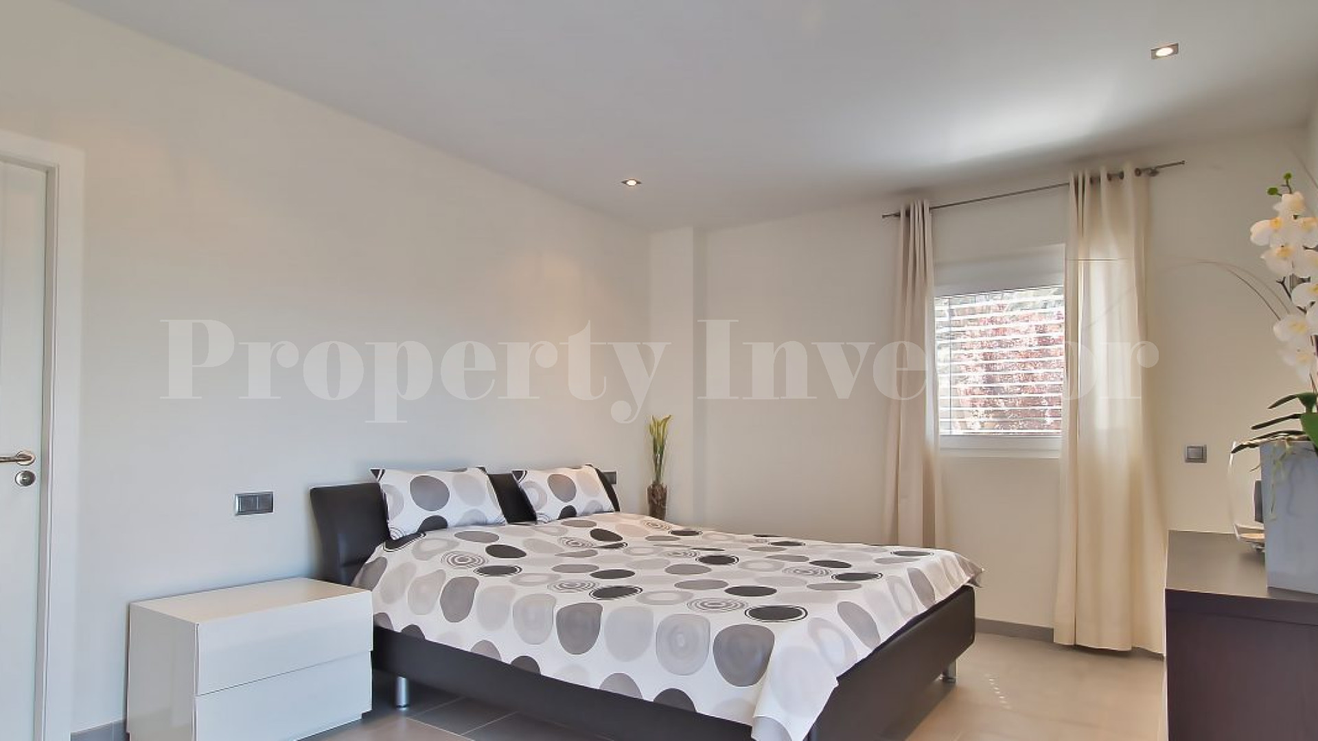 Elegant 4 Bedroom Villa in Nova Santa Ponsa