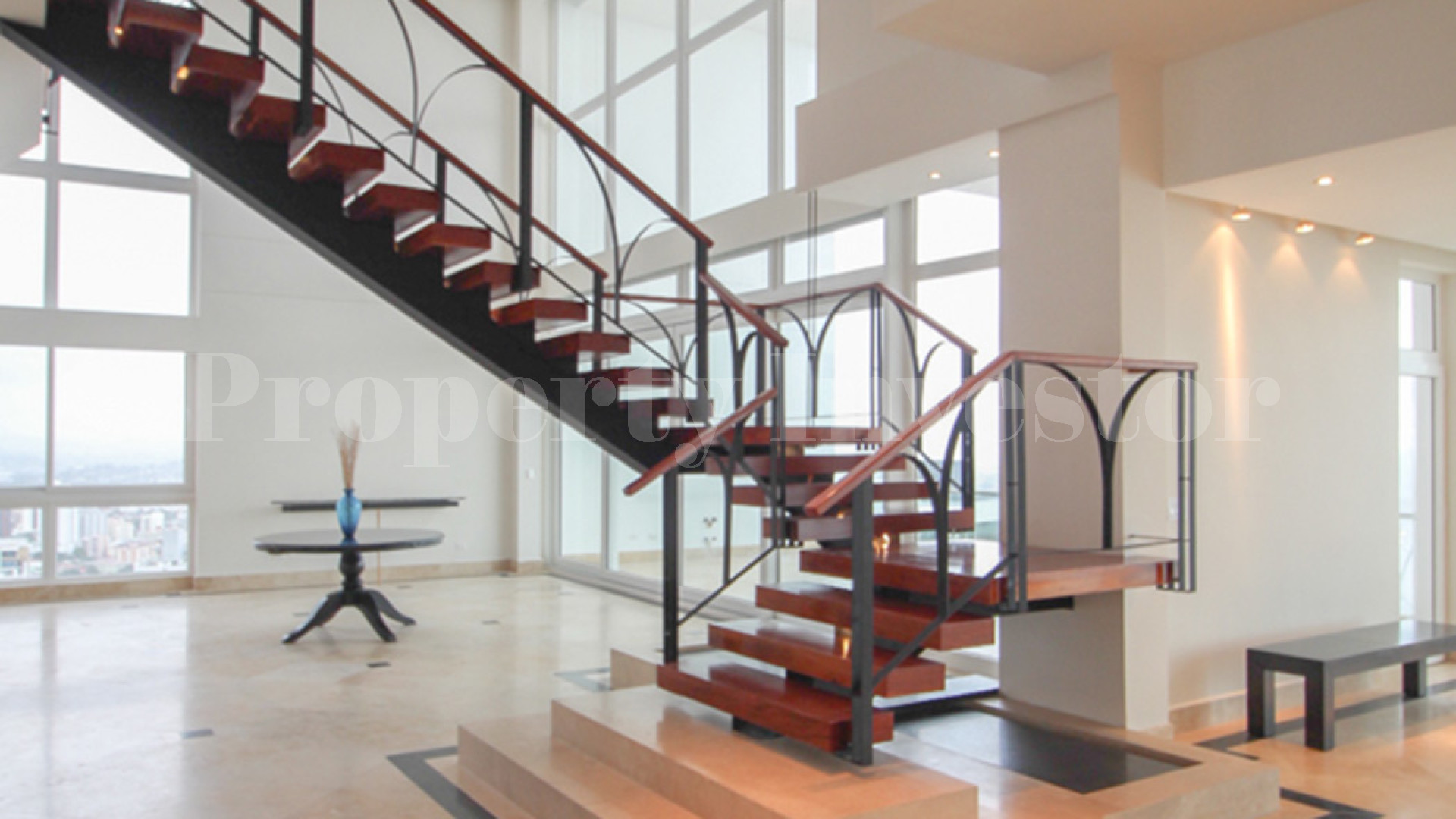 Exceptional 4 Bedroom Two-Storey Luxury Penthouse with Impressive Ocean Views for Sale in Coco del Mar, Panama