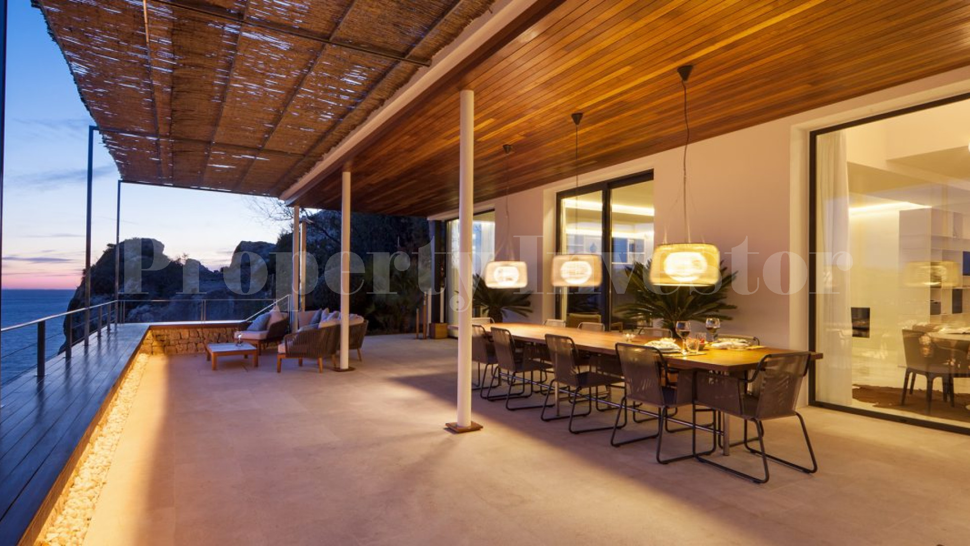 Modern 4 Bedroom Sea View Villa in Port Andratx