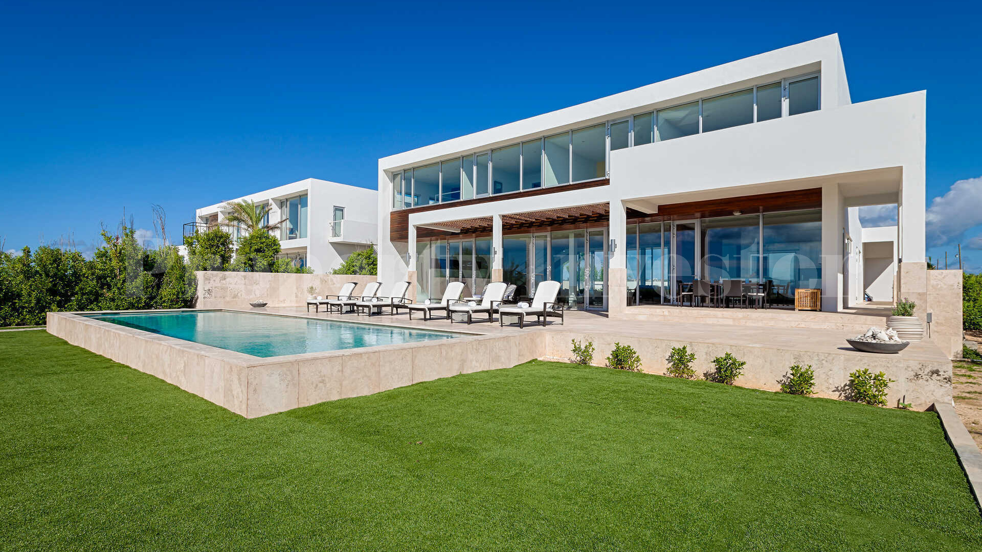 Chic 5 Bedroom Luxury Beachfront Villa at Blowing Point, Anguilla