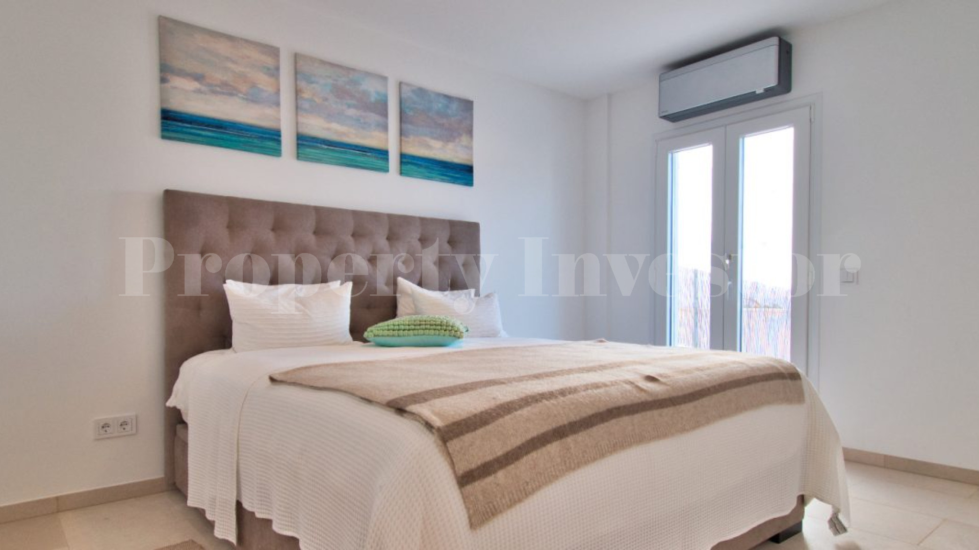 Exclusive 3 Bedroom Modern Sea View Apartment in Port Andratx
