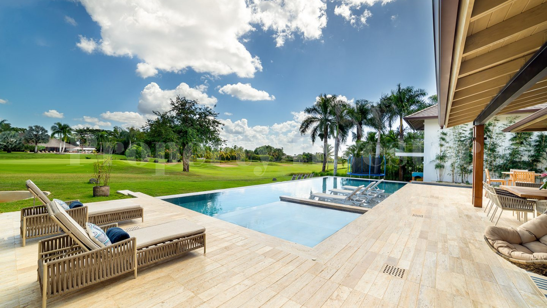 Exquisite 5 Bedroom Villa with Stunning Golf & Ocean Views for Sale in La Romana, Dominican Republic