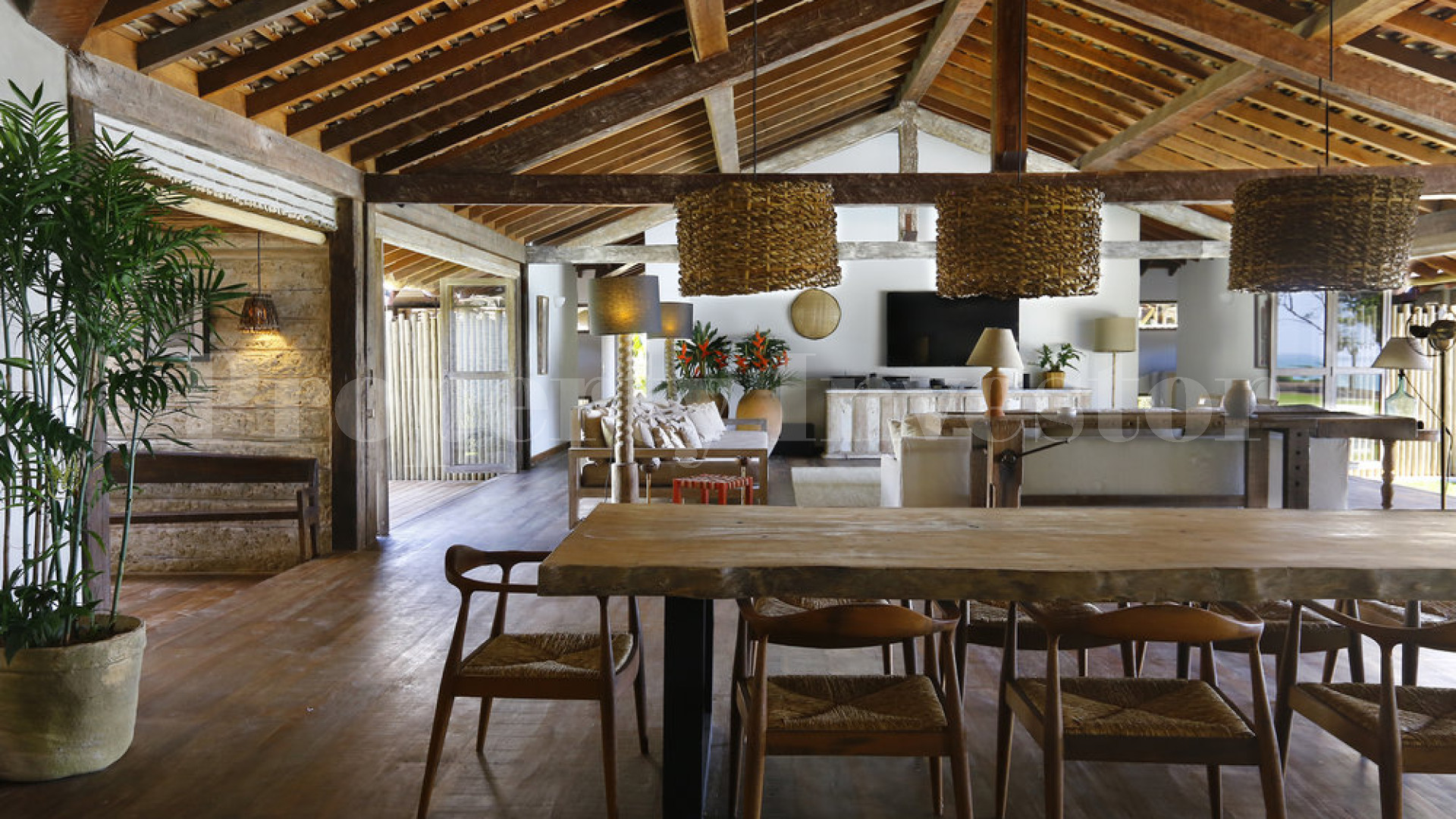 Beautiful 4 Bedroom Oceanfront Villa for Sale in Trancoso, Brazil