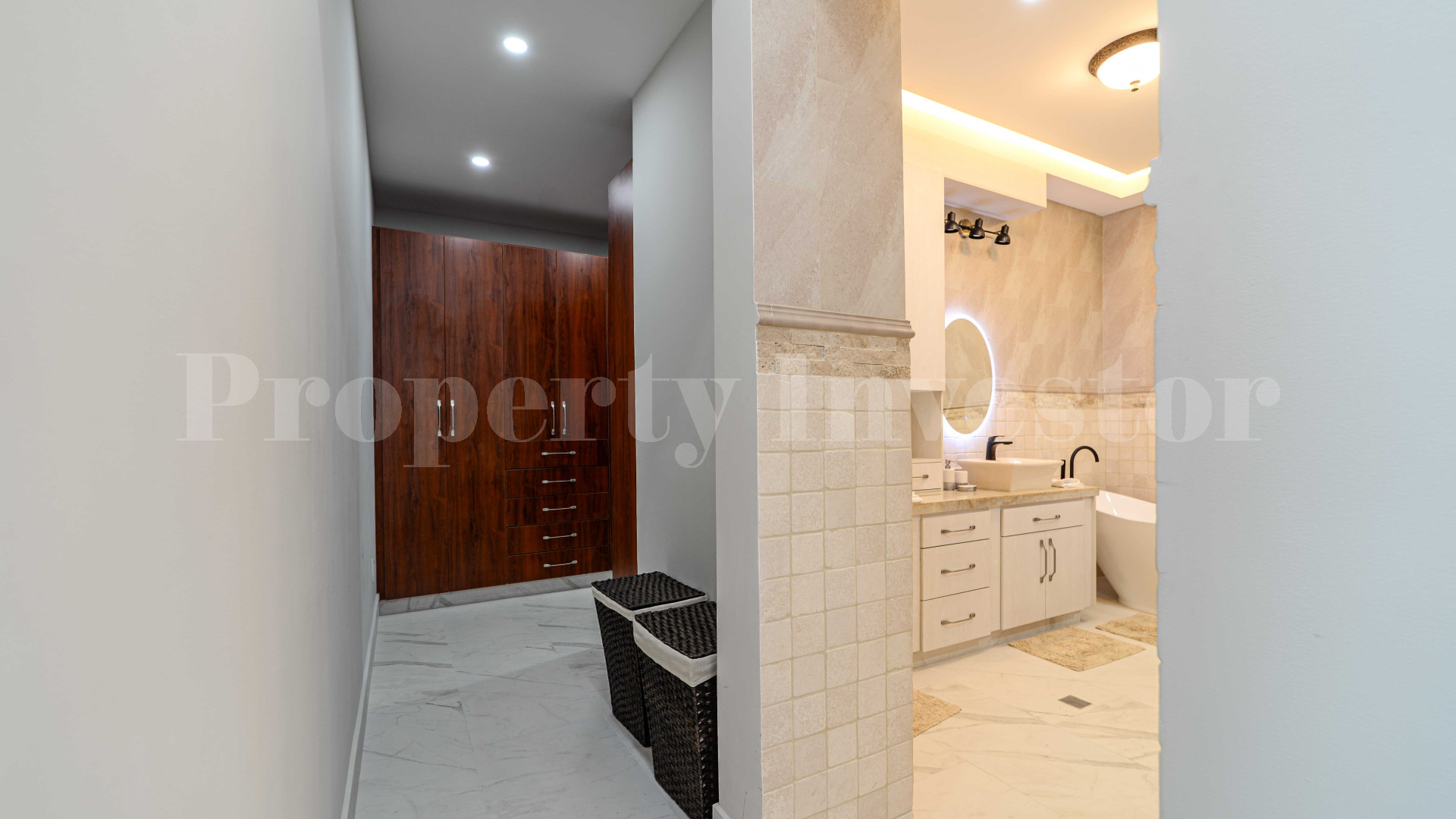 Brand New 3 Bedroom Luxury Oceanfront Villa for Sale in Pedasi, Panama