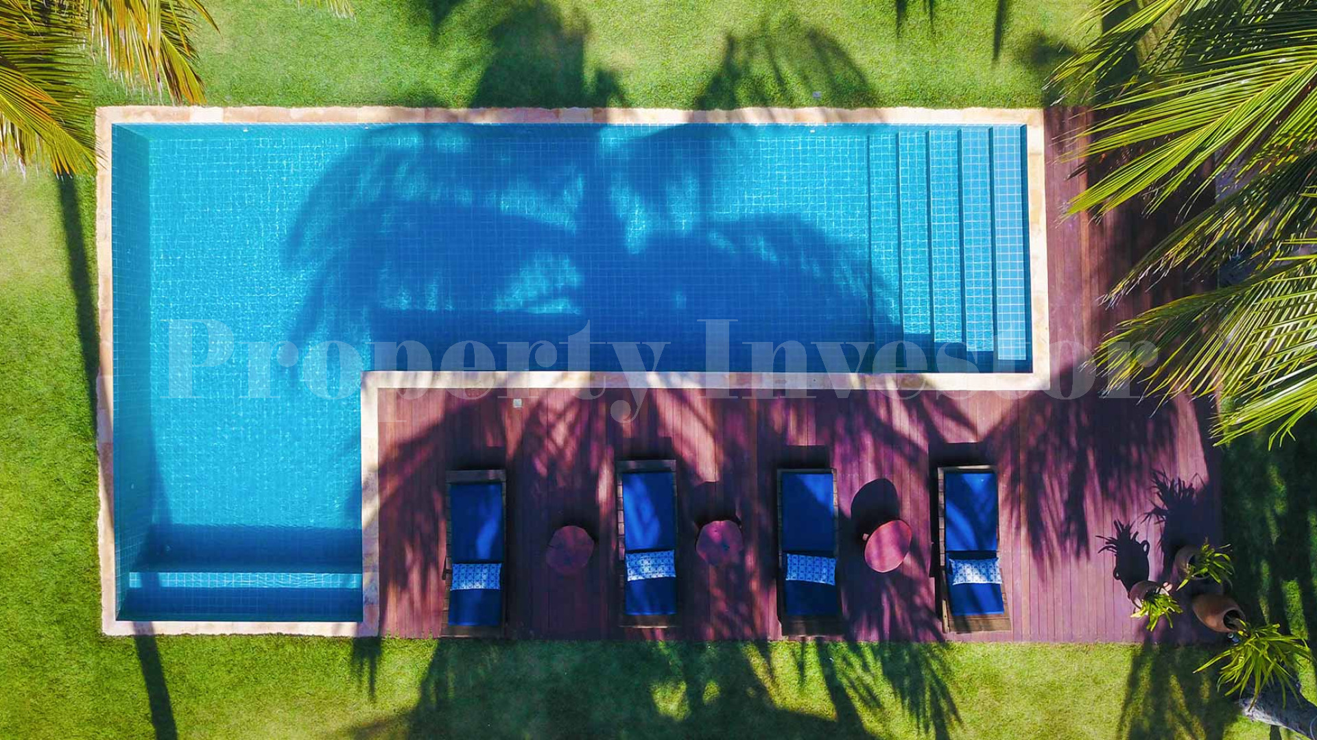 Stunning 8 Chalet Boutique Beachfront Hotel & Gourmet Restaurant Accessible to the Public for Sale in Japaratinga, Brazil