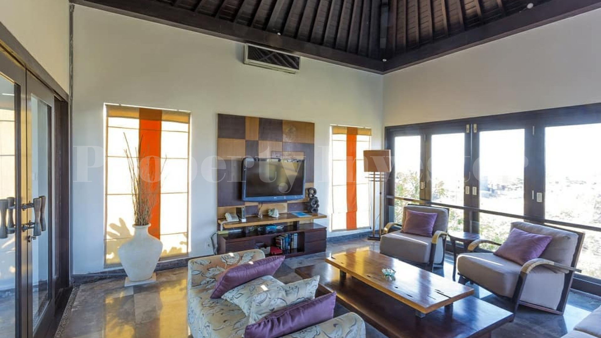 Stunning 4 Bedroom Modern Villa with Panoramic Ocean Views for Sale in Uluwatu, Bali
