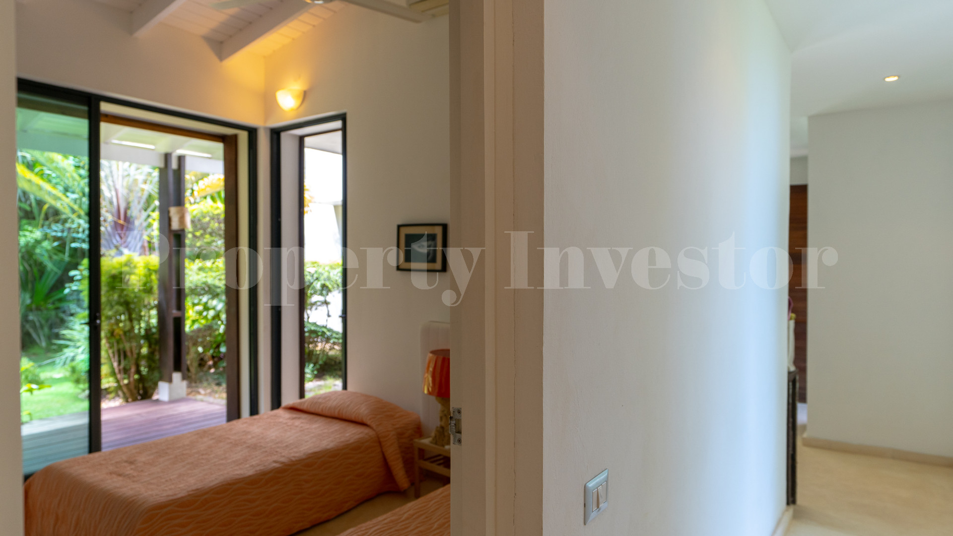 Modern 4 Bedroom Pool Villa for Sale in Playa Bonita, Dominican Republic