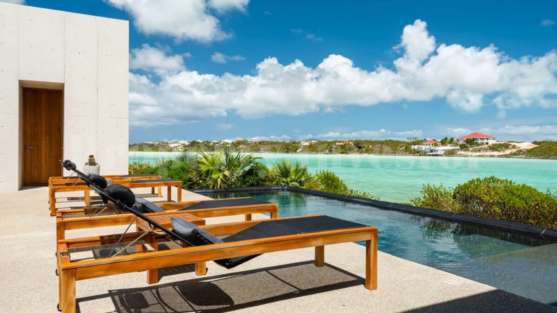 3 Bedroom Luxury Waterfront Designer Villa for Sale in Silly Creek, Providenciales, Turks & Caicos