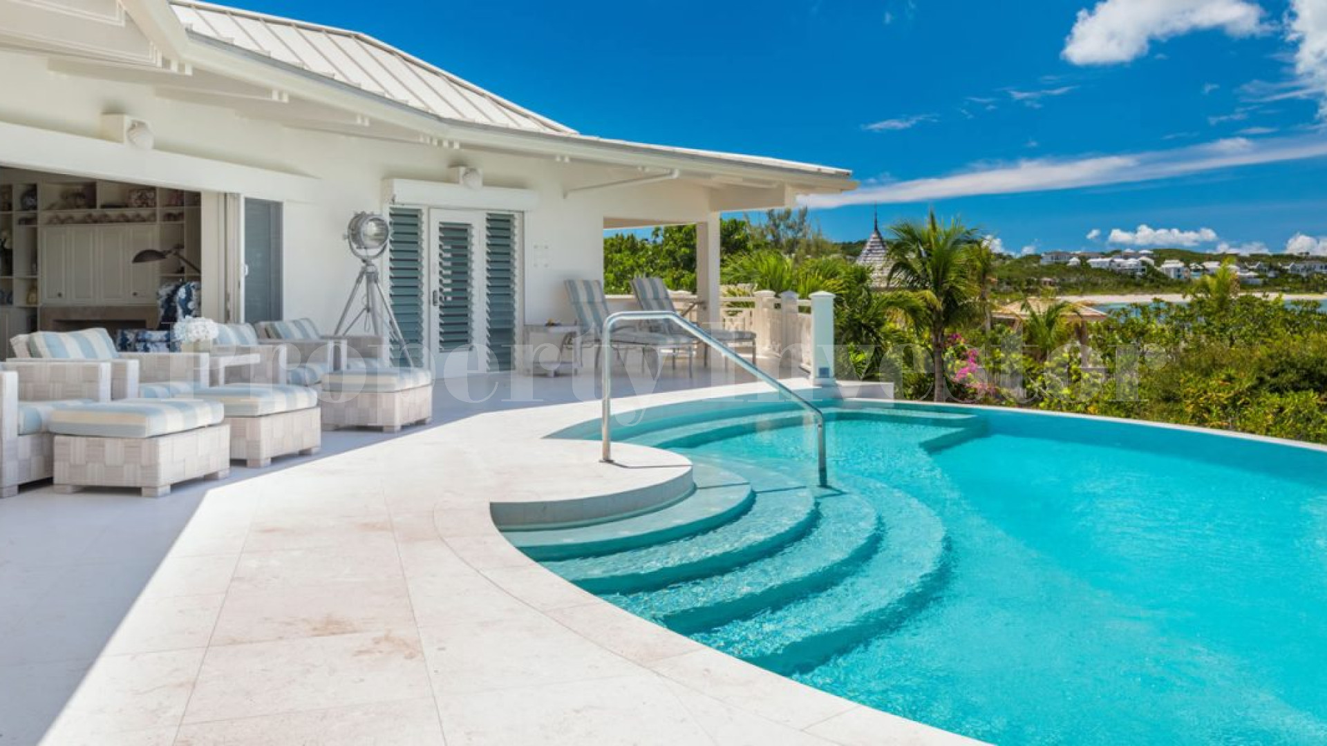 Fantastic 5 Bedroom Modern Beachfront Home for Sale in Turks & Caicos