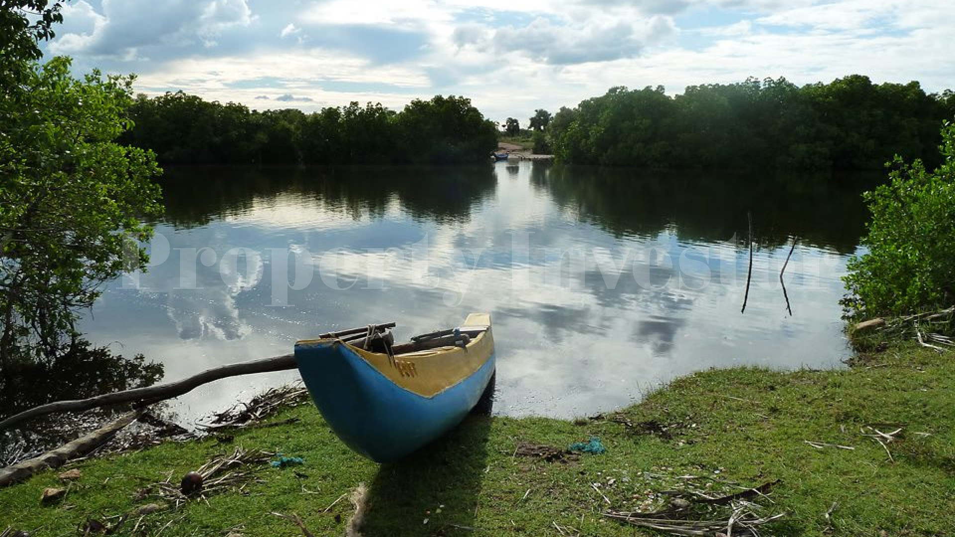Exclusive 1 Hectare Beachfront Parcel of Land for Sale on a Private Peninsula in Sri Lanka