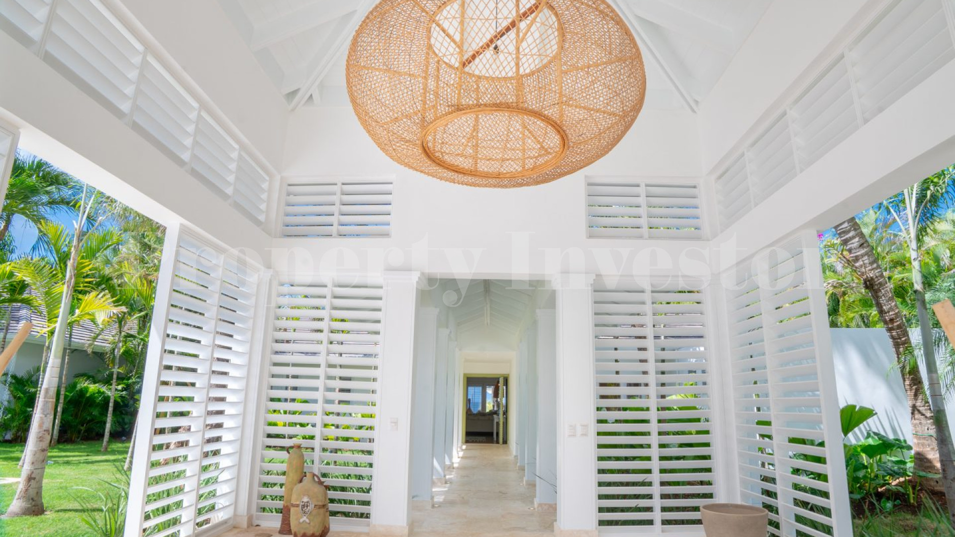 Modern Colonial 7 Bedroom Luxury Villa with Fabulous Golf & Ocean Views for Sale in La Romana, Dominican Republic