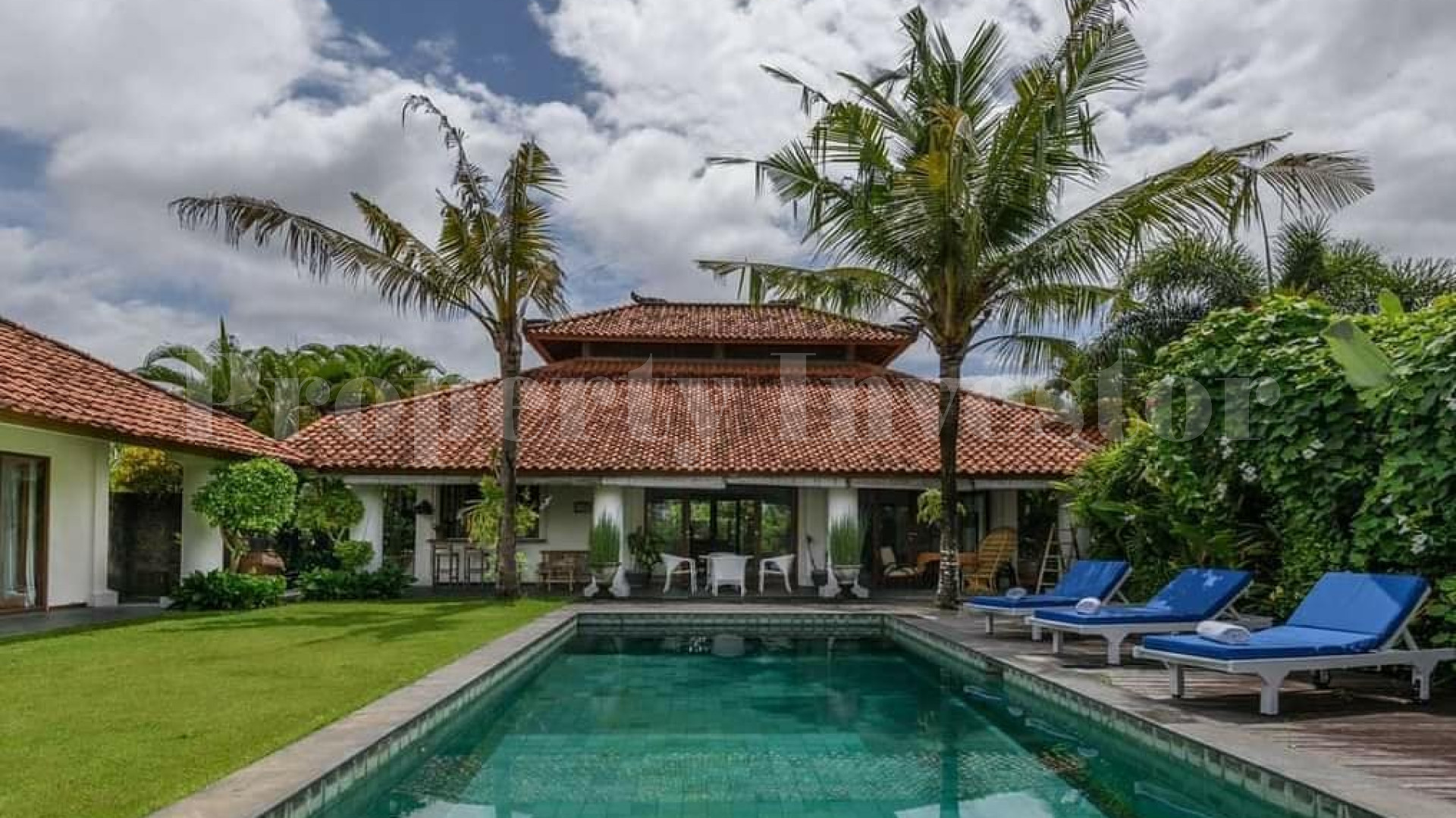 Private 4 Bedroom Luxury Colonial Villa for Sale in Canggu, Bali