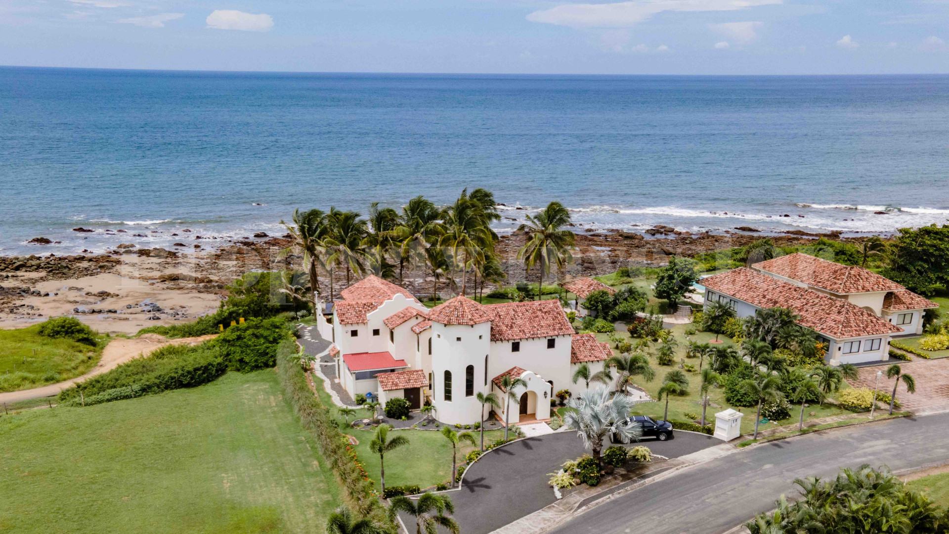 Stunning 4 Bedroom Luxury Spanish Colonial Revival Home for Sale in Pedasí, Panama