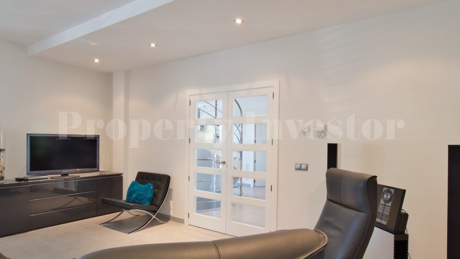 Elegant 4 Bedroom Villa in Nova Santa Ponsa