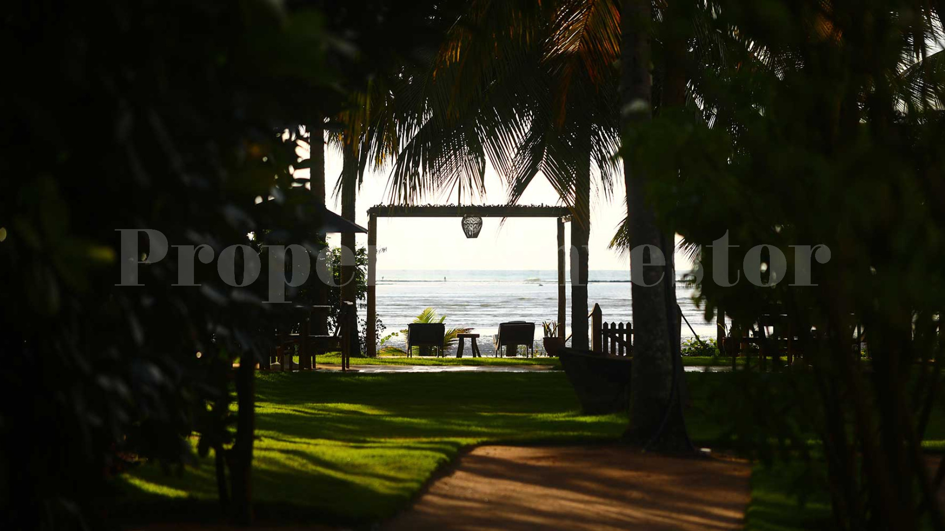 Stunning 8 Chalet Boutique Beachfront Hotel & Gourmet Restaurant Accessible to the Public for Sale in Japaratinga, Brazil