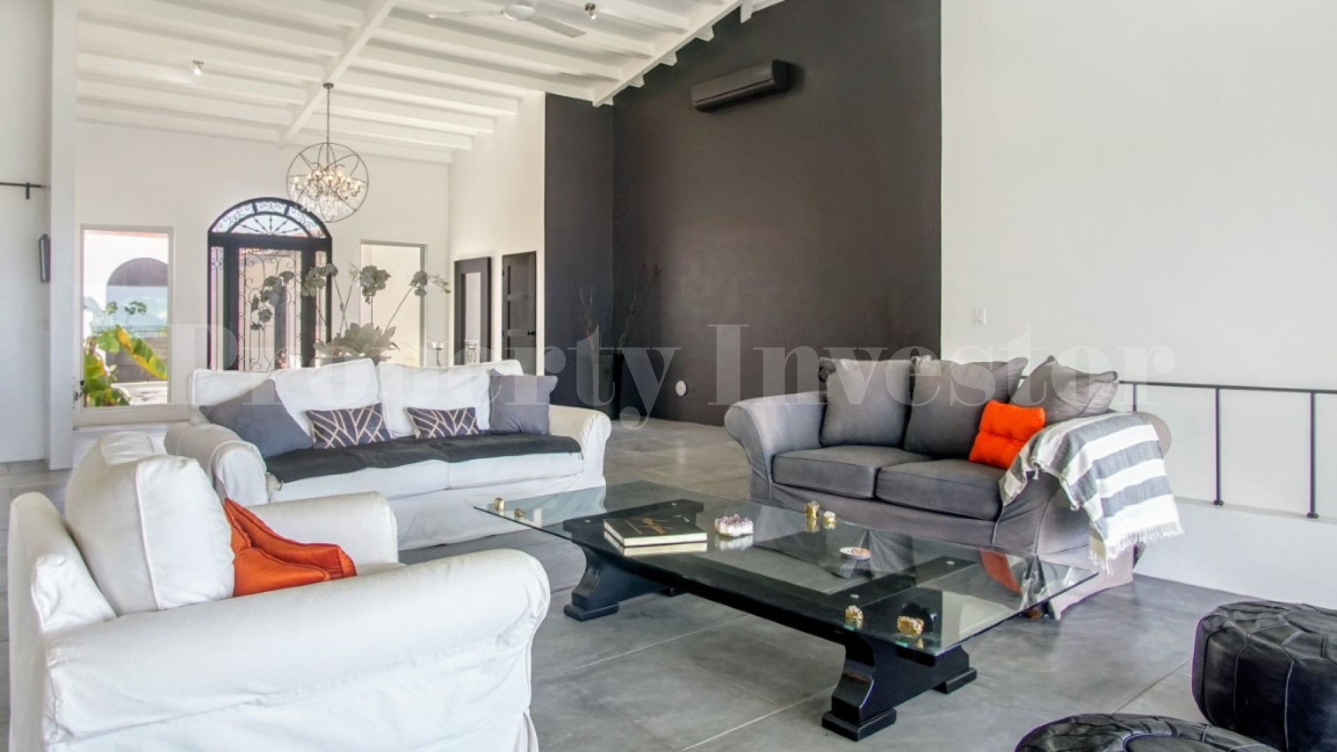 Incredible 6 Bedroom Luxury Beachfront Villa with Spectacular Panoramic Pacific Ocean Views for Sale in Pedasi, Panama