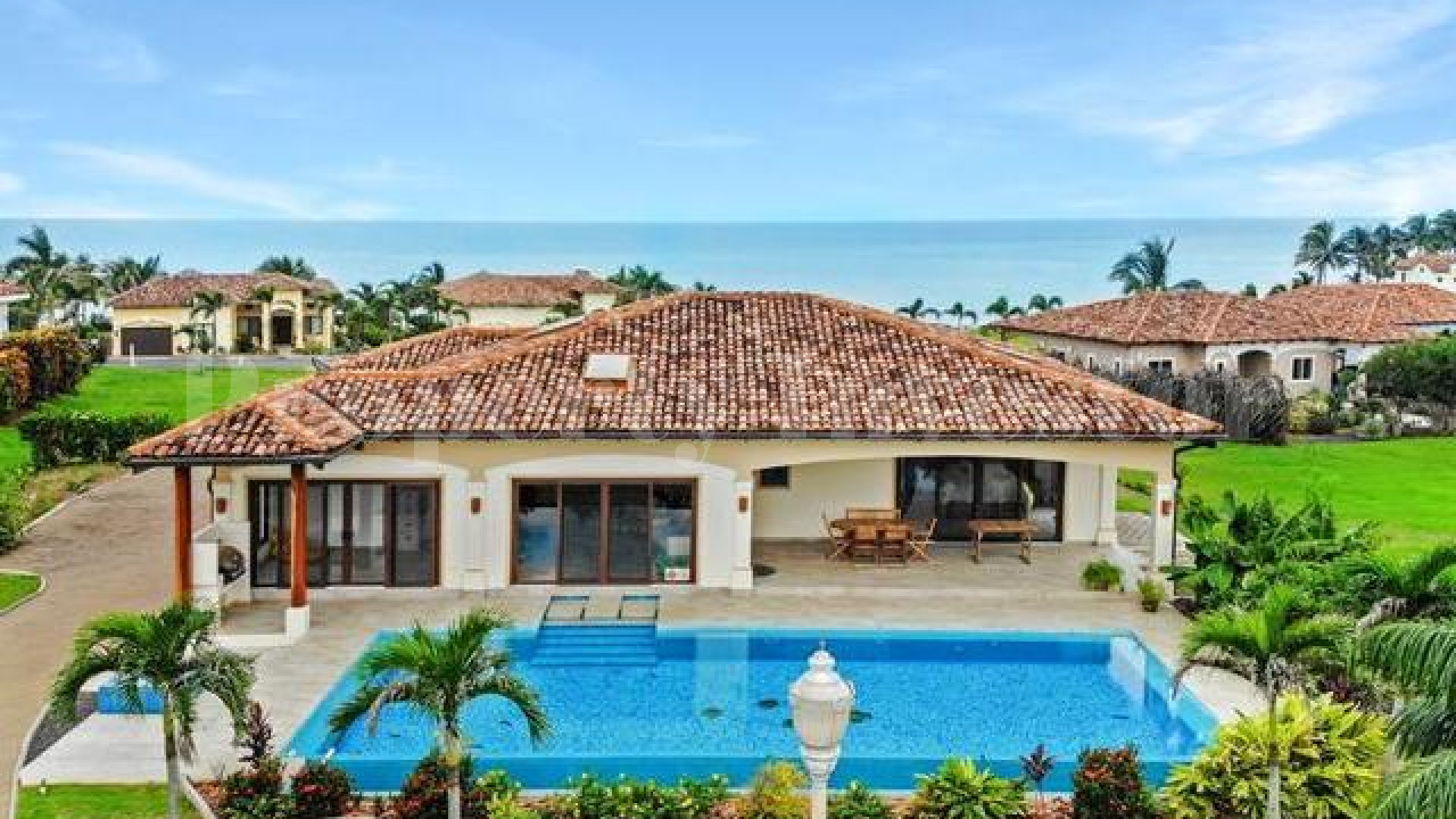 Beautiful 2 Bedroom Coastal Home with Crystal Clear Pool & Home Office for Sale in Pedasi, Panama