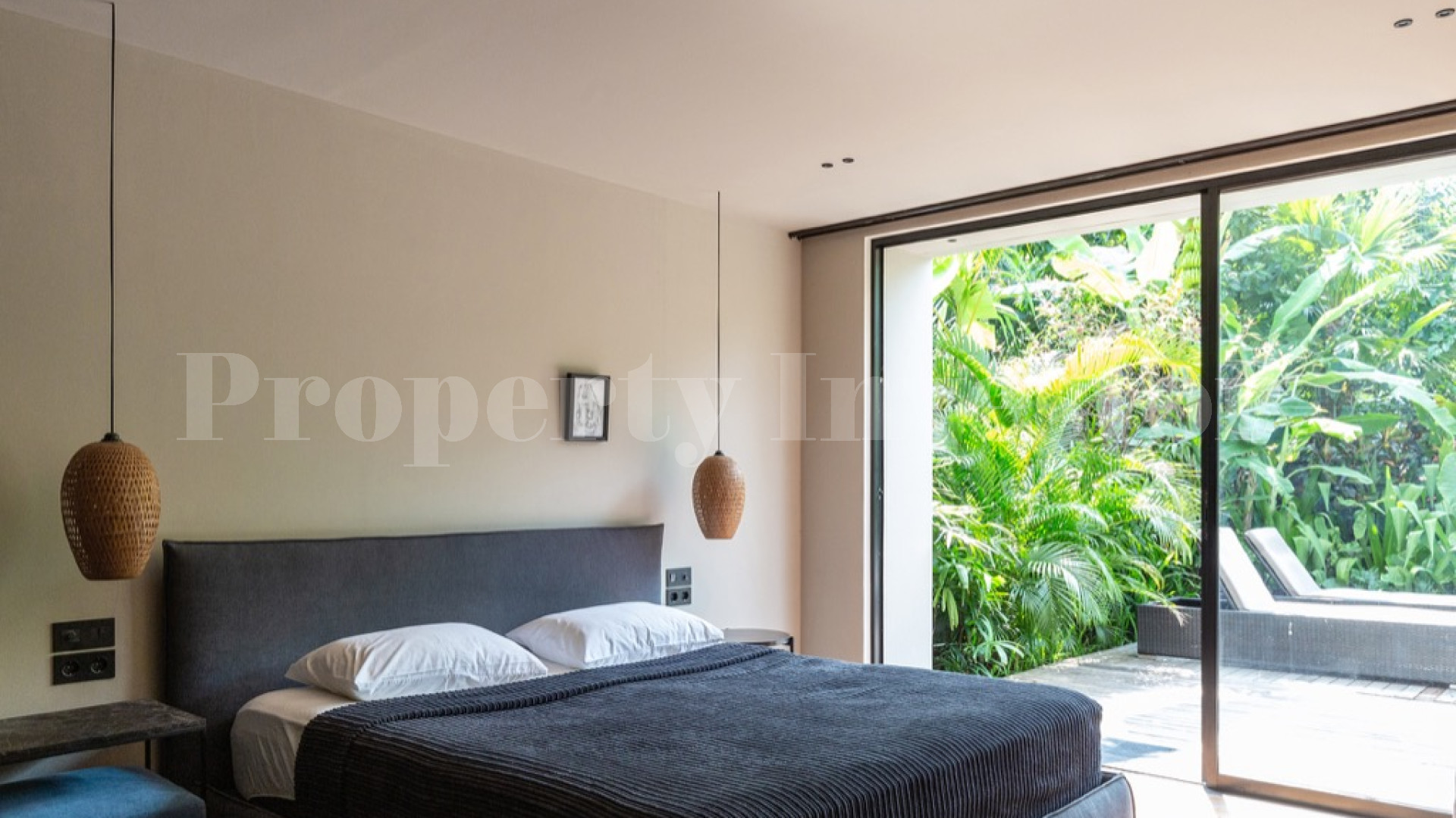 Stylish 2 Bedroom Modern Private Beachside Villas for Sale in Canggu Pererenan, Bali