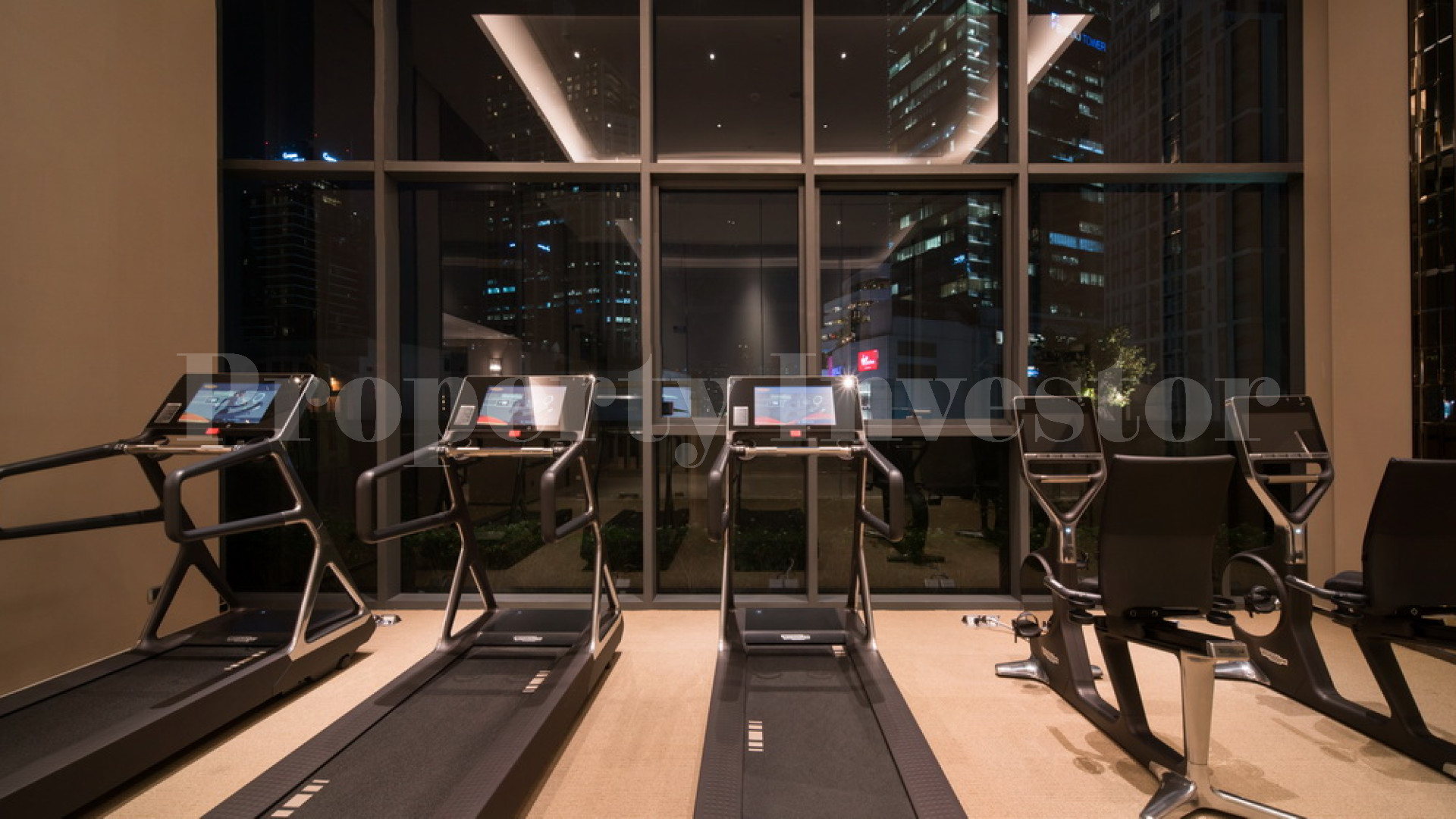 Эксклюзивный ультра роскошный пентхаус-апартамент на 3 спальни в Фром Фонг, Бангкок