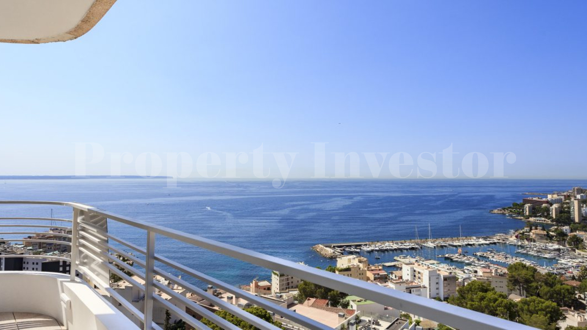 4 Bedroom High End Apartment with Panoramic Sea Views in San Augustin, Mallorca