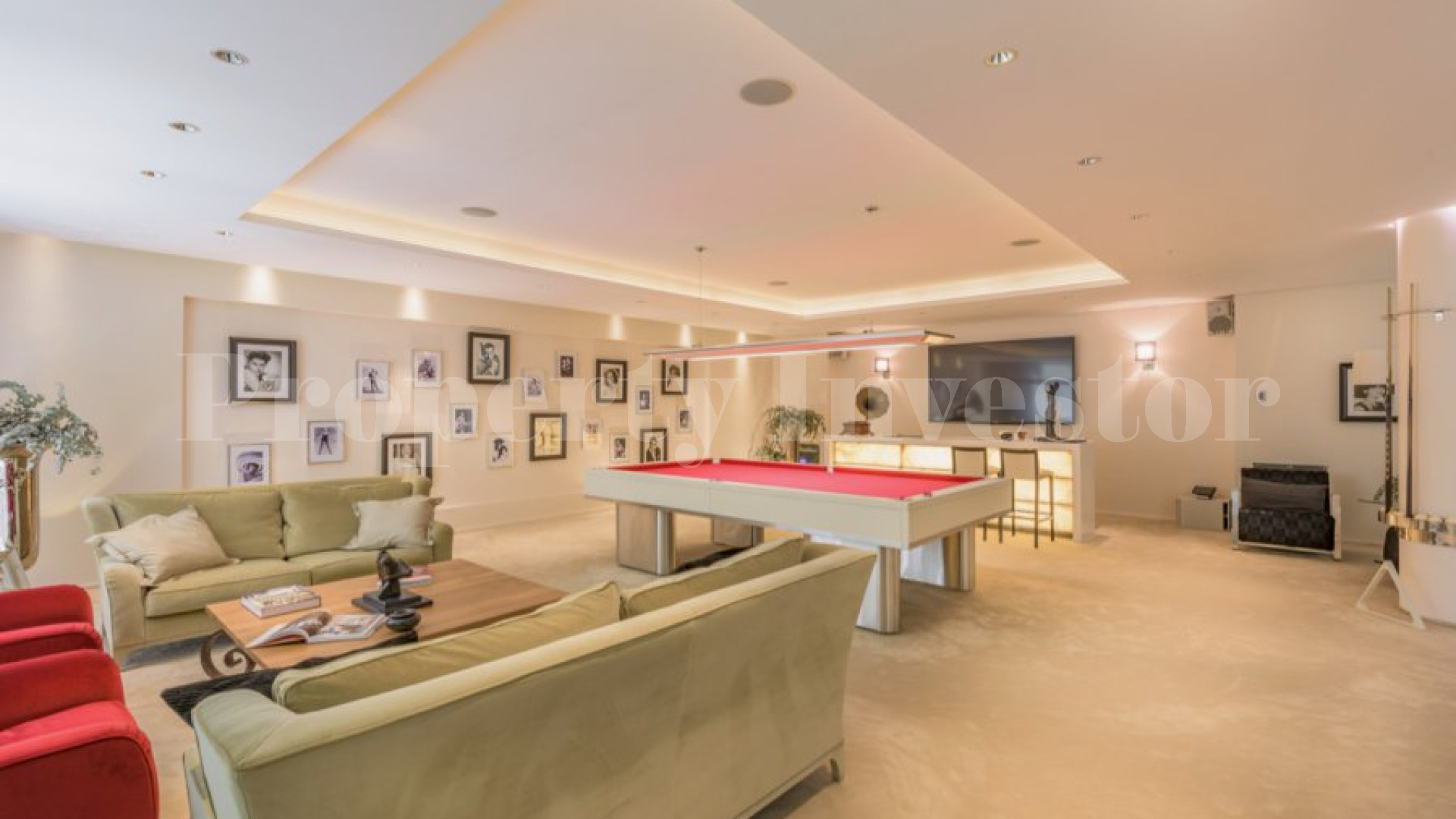 Impressive 9 Bedroom Villa in La Quinta de Sierra Blanca