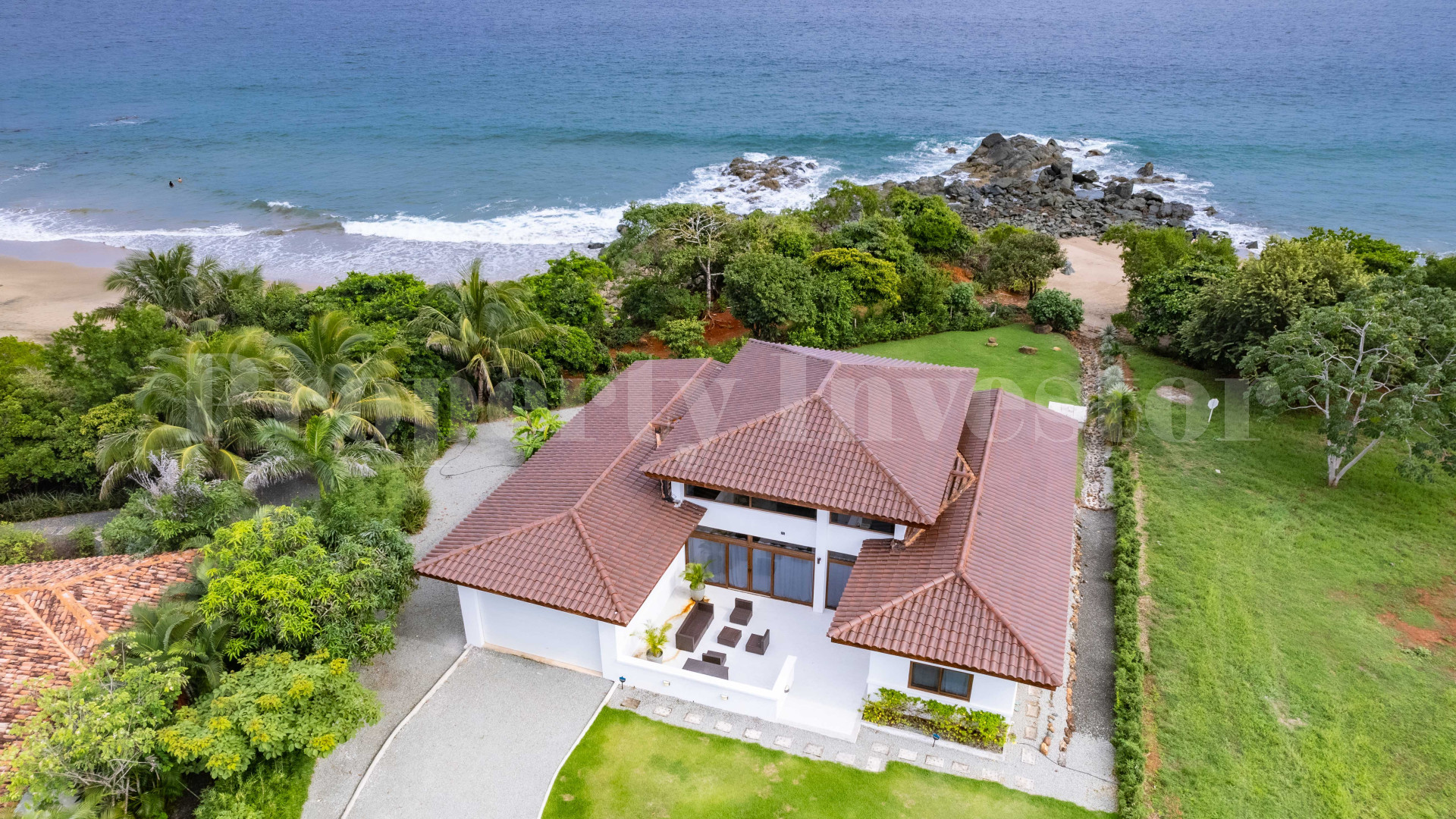 Newly Completed 3 Bedroom Luxury Oceanfront Villa for Sale in Pedasi, Panama