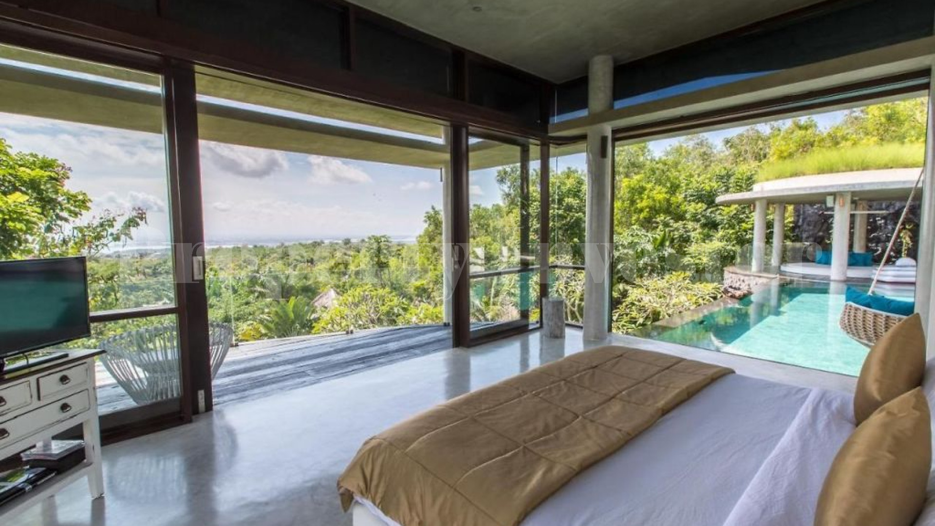 Impressive 4 Bedroom Contemporary Luxury Villa with Spectacular Valley Views for Sale in Uluwatu, Bali