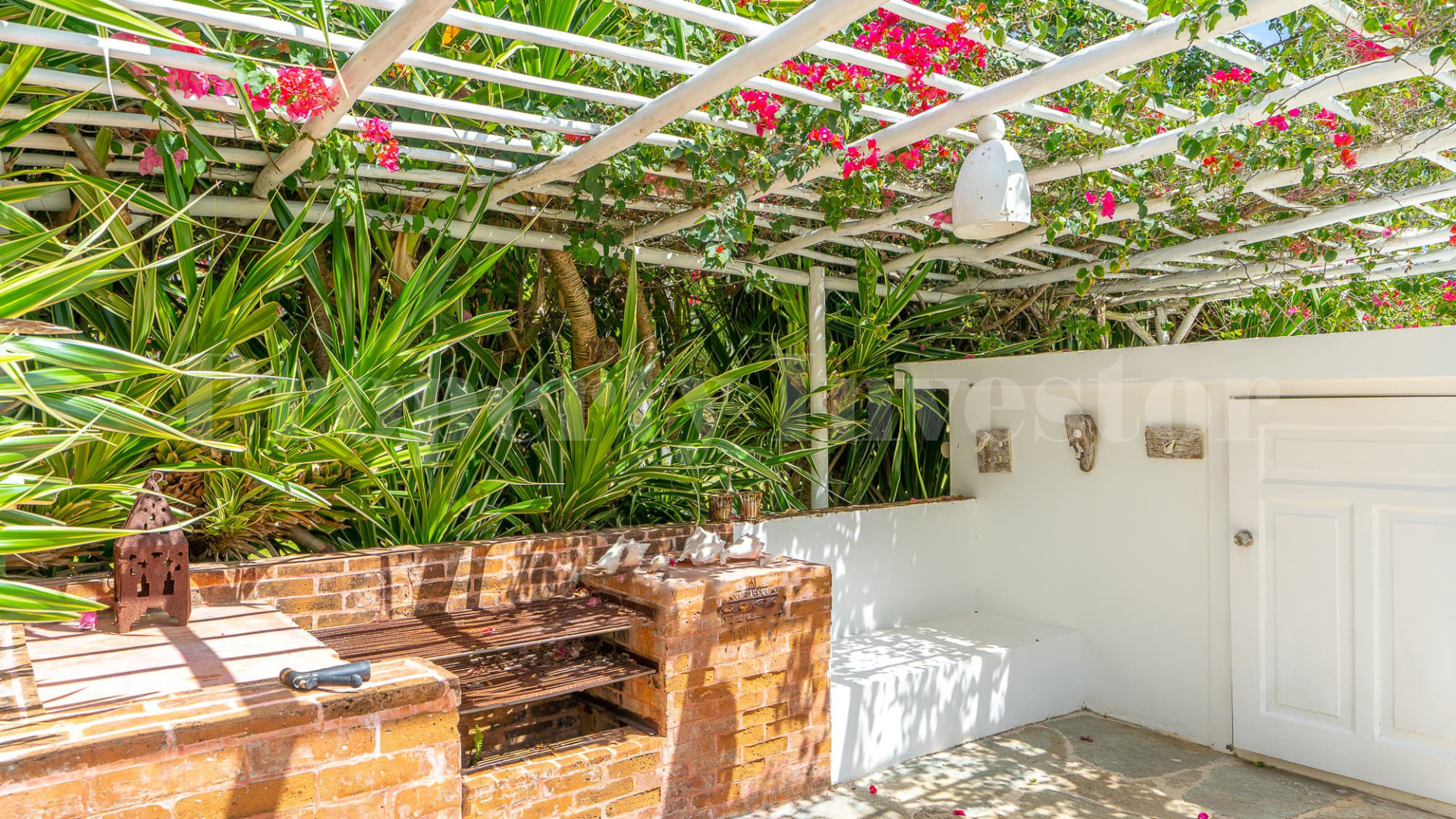 Magnificent 5 Bedroom Private Colonial Style Beachfront Villa for Sale in La Esperanza, Las Terrenas