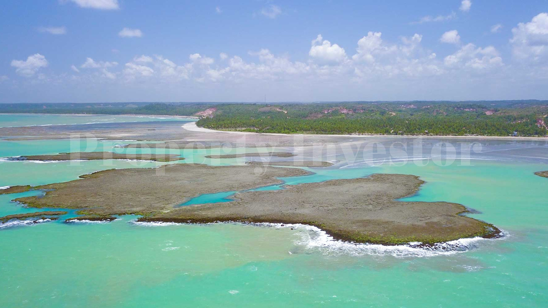 Stunning 8 Chalet Boutique Beachfront Hotel & Gourmet Restaurant Accessible to the Public for Sale in Japaratinga, Brazil