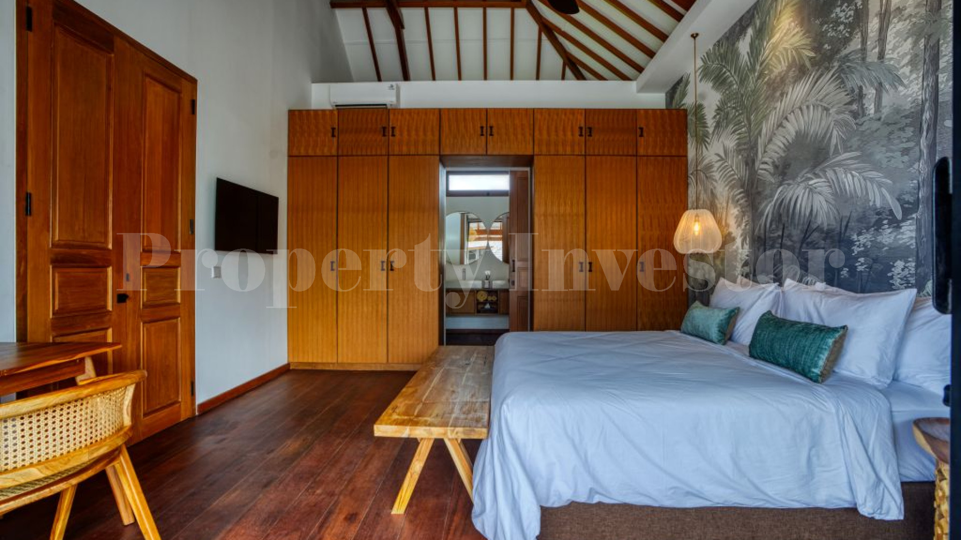 Brand New One-of-a-Kind 4 Bedroom Luxury Designer Villa for Sale in Pererenan-Canggu, Bali
