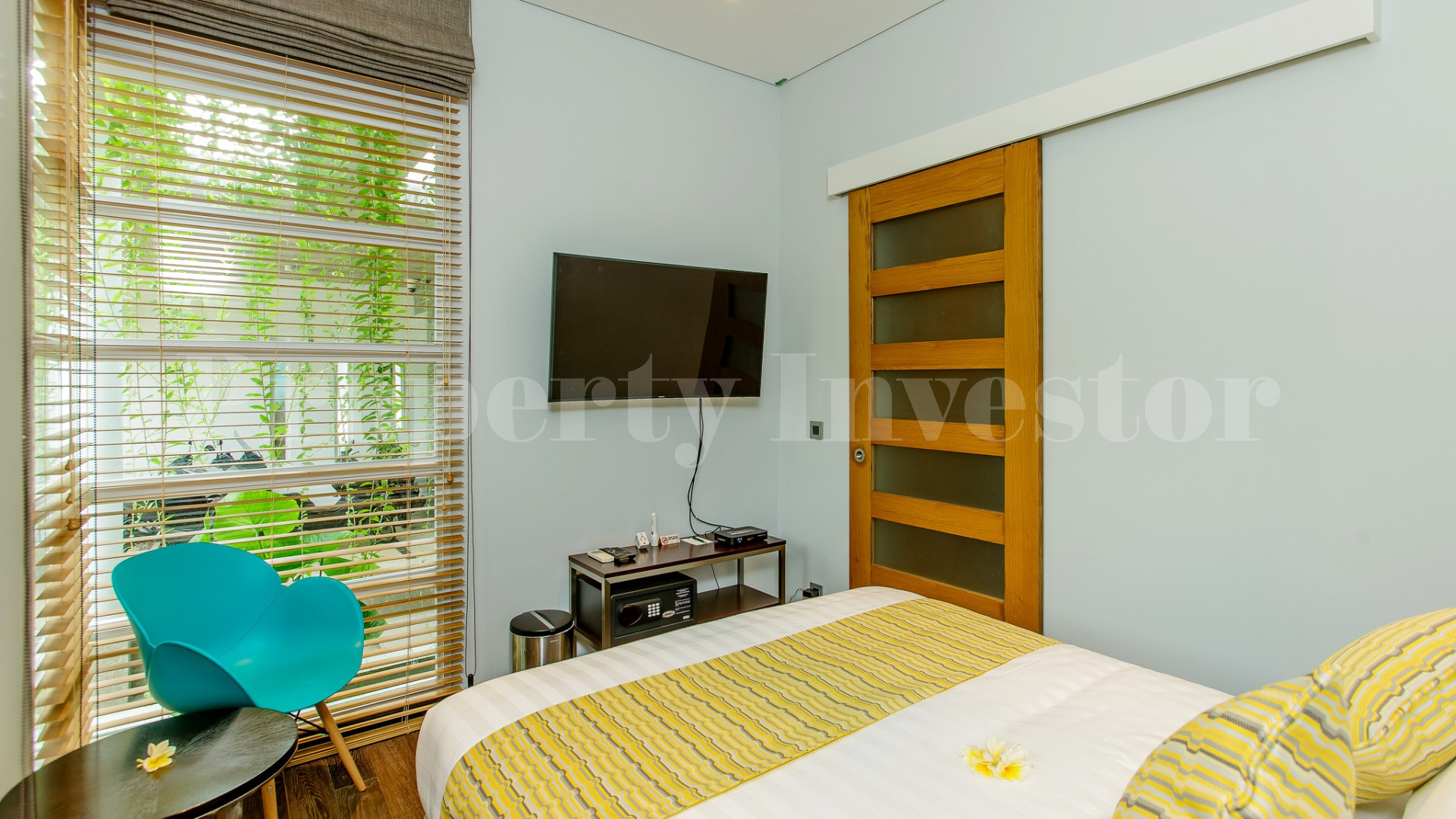 Magnificent 4 Bedroom Luxury Oceanview Villa in Private Gated Golf Community Near Dreamland Beach, Uluwatu, Bali