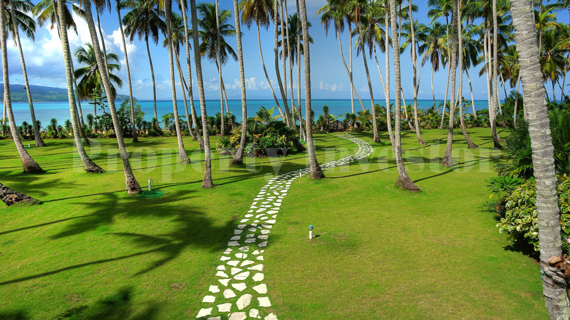 Самая восхитительная и роскошная вилла с 4 спальнями в Лас Терренас