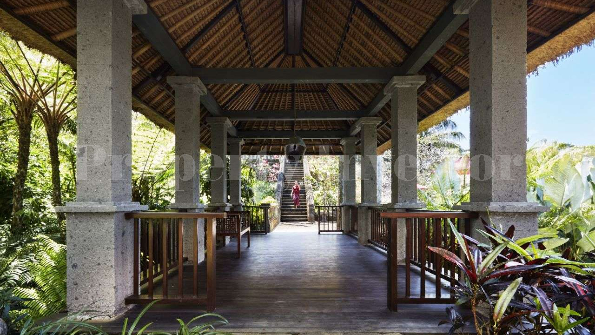 Elegant 4 Bedroom Traditional Balinese Style Luxury Villa for Sale in North Ubud, Bali